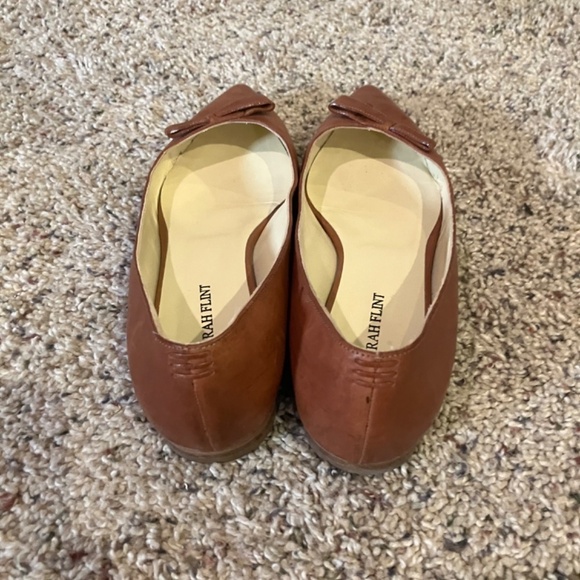 Sarah Flint, Natalie Flat in saddle brown leather, size 40 - Picture 3 of 7